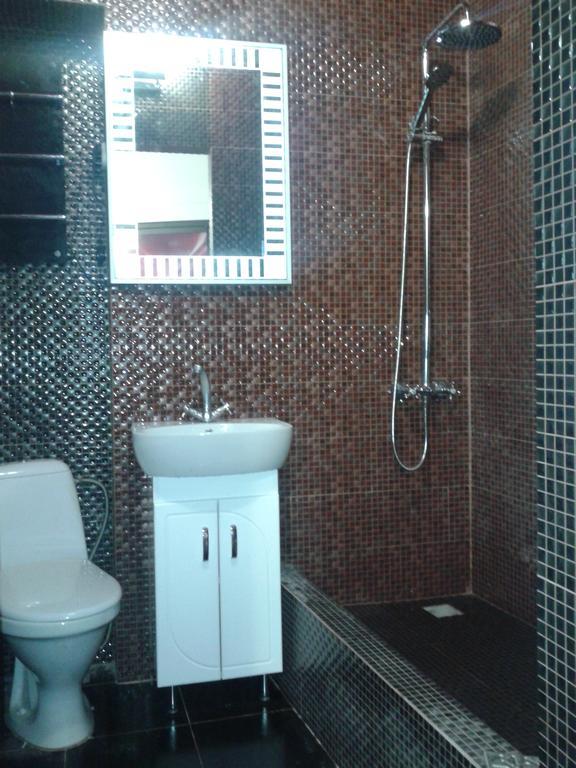 Апартаменти Біля Оперного І Форуму В Центрі リヴィウ エクステリア 写真